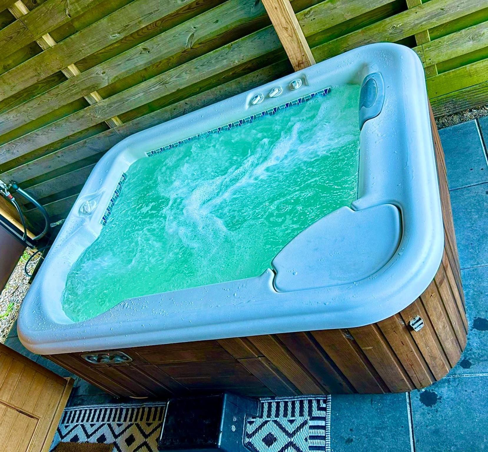 Tiny House With Sauna & Jacuzzi Near Amsterdam Vijfhuizen Kültér fotó